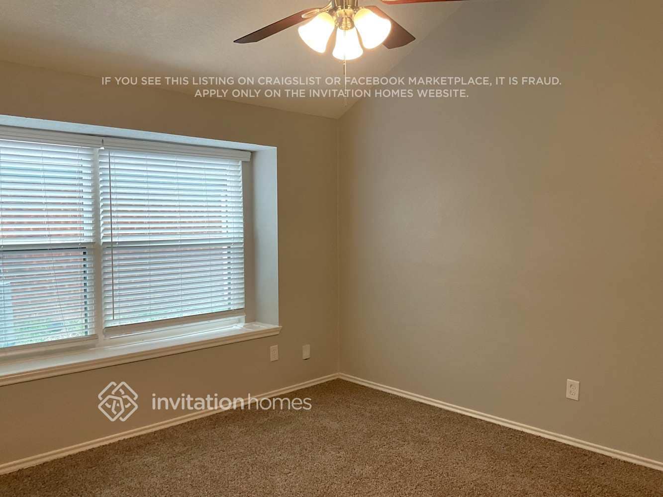 Building Photo - 611 Hanover Dr