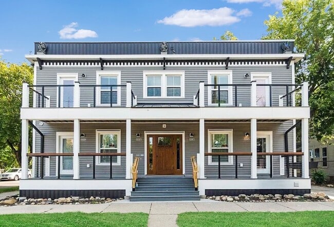 Primary Photo - 800 Douglas St NW