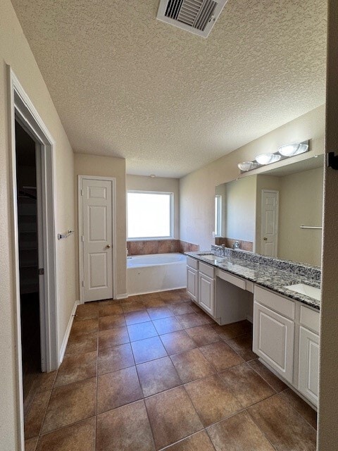 Building Photo - 18426 Cypress Lake Village Dr