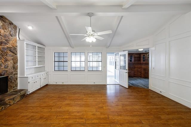Building Photo - 1527 Estates Way