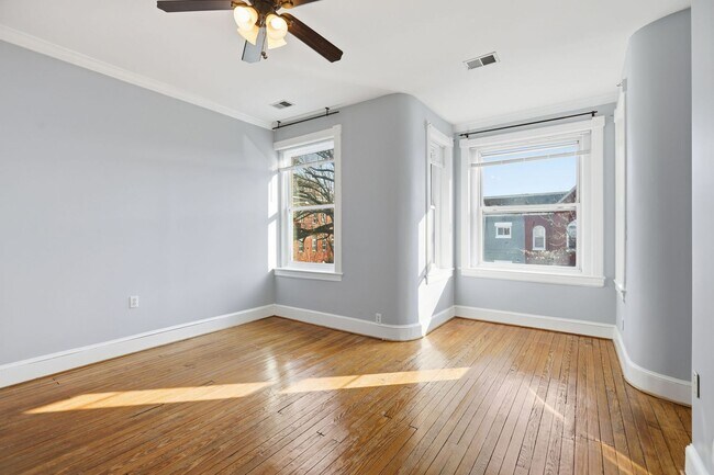 Building Photo - 58 Quincy Pl NE