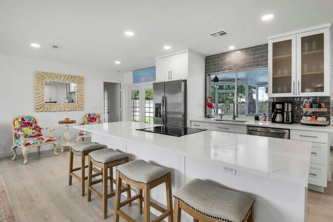 Building Photo - 509 Oak Terrace