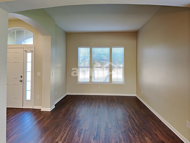 Building Photo - 651 Porto Cristo Ave