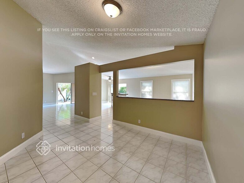 Building Photo - 6491 NW 41st Terrace