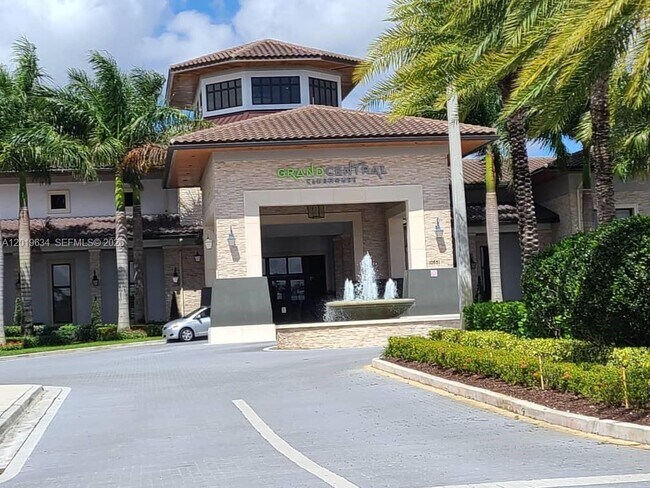 Building Photo - 8930 NW 97th Ave