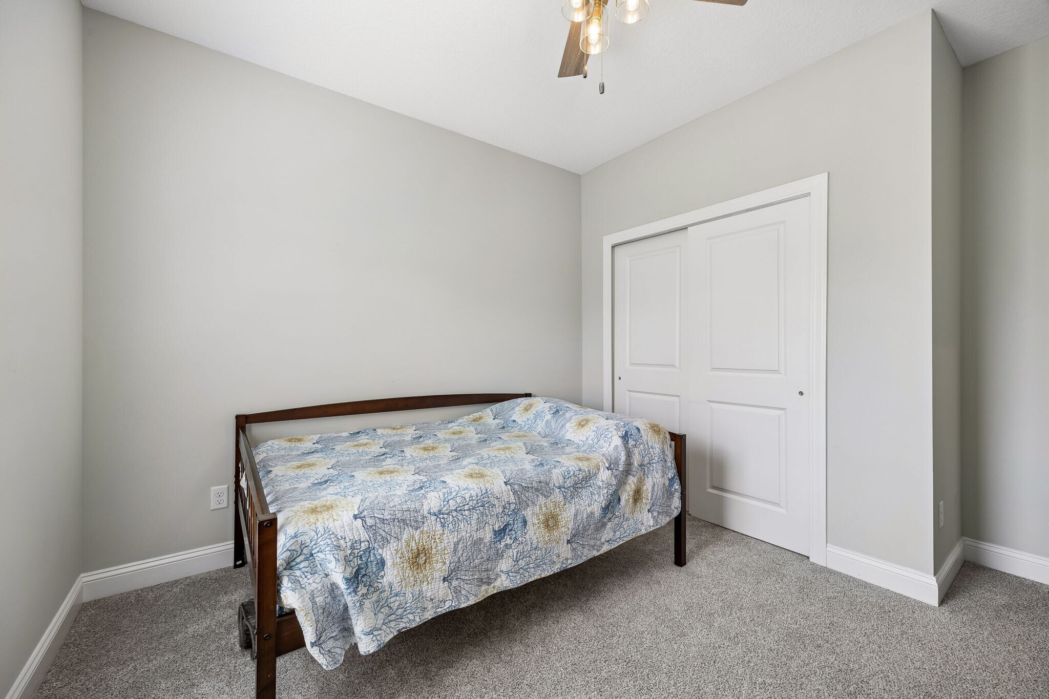 Building Photo - 159 Rose Dew Dr