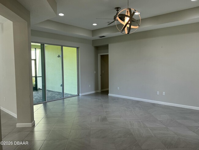 Building Photo - 899 Attitude Ave