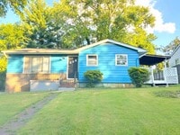 Building Photo - 1024 Susanne Ave