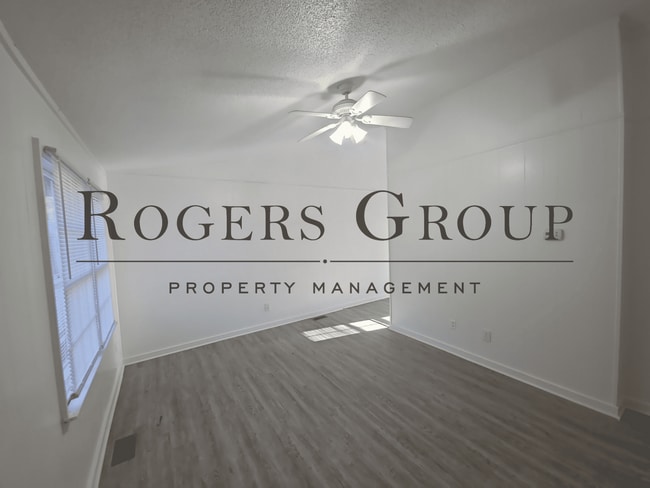 Building Photo - #450 - 240-242 Crozier St Duplex