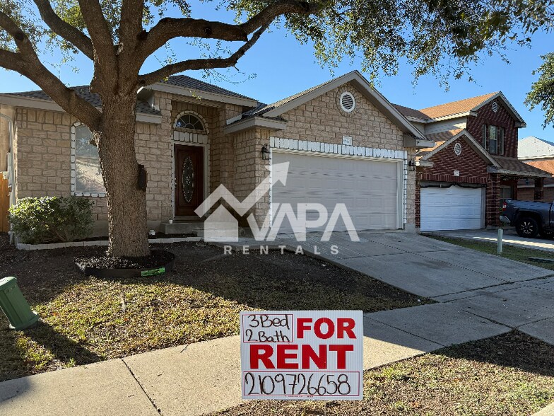 Building Photo - 6547 Estes Flats