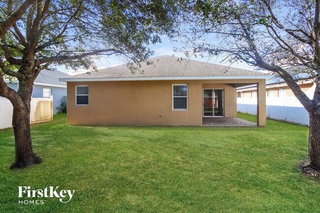 Building Photo - 1420 Bridgeport Cir