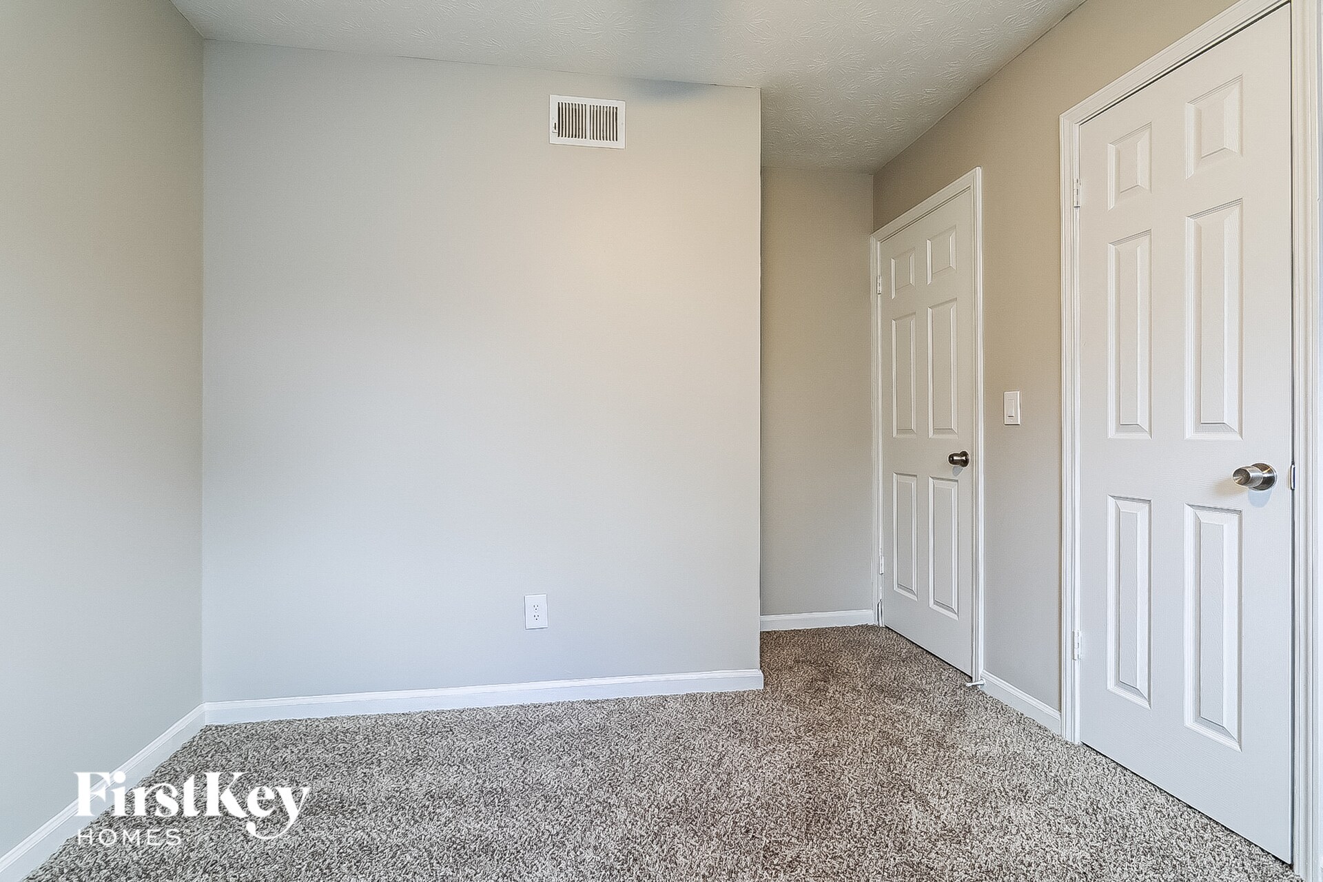 Building Photo - 2592 Chippewa Ct NW