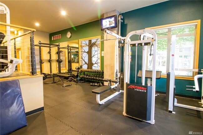Building Photo - 1bd/1ba Seattle Condo