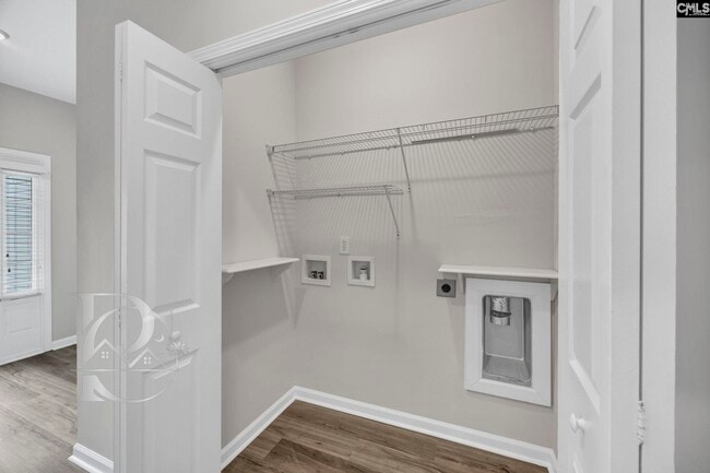 Building Photo - 151 Springhaven Dr