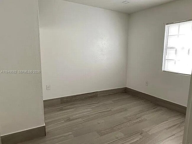 Building Photo - 5737 SW 6th St