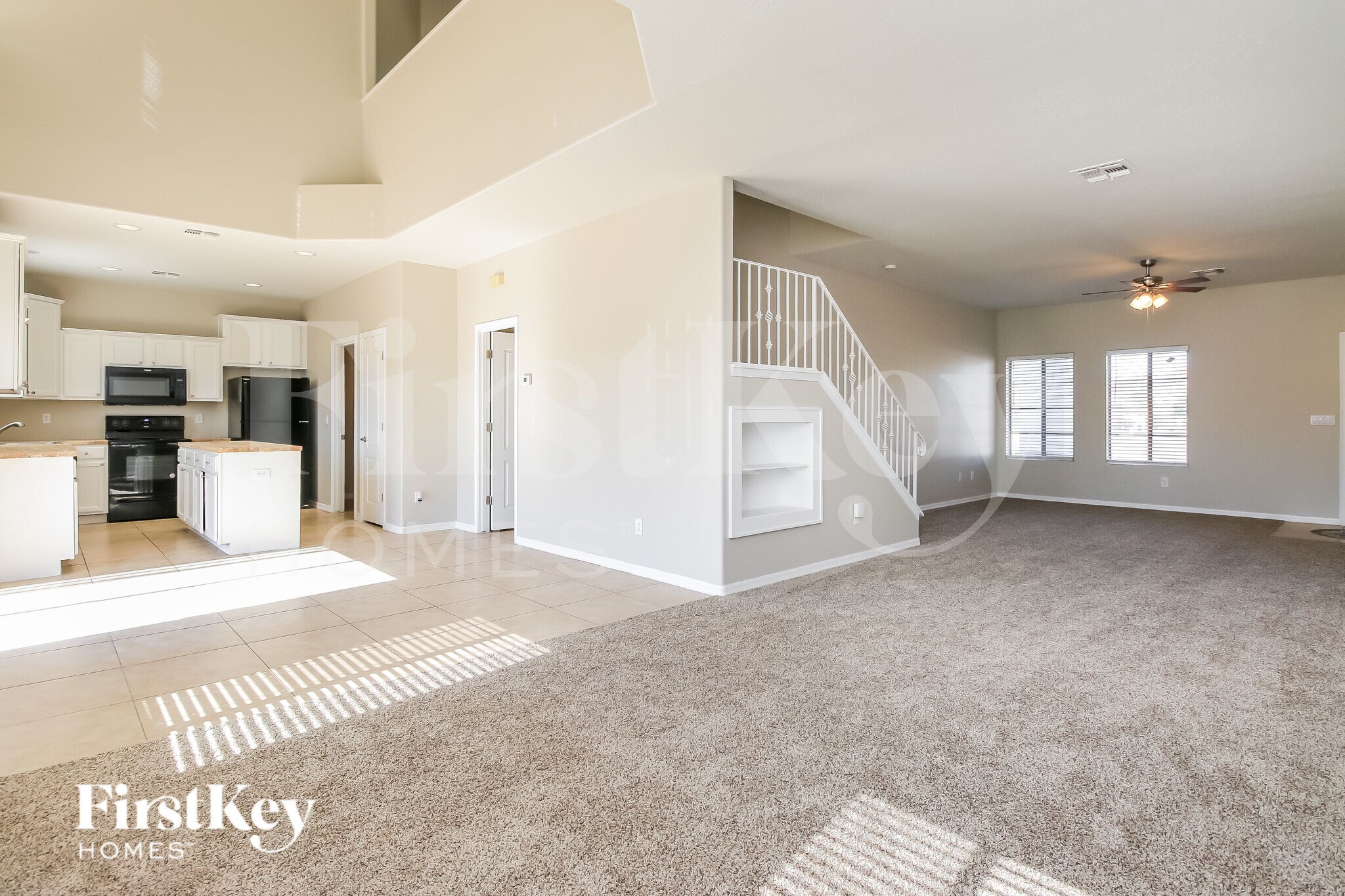 Building Photo - 7111 N 27th Ln