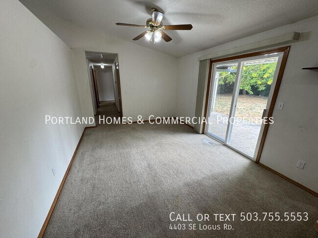 Building Photo - 4403 SE Logus Rd