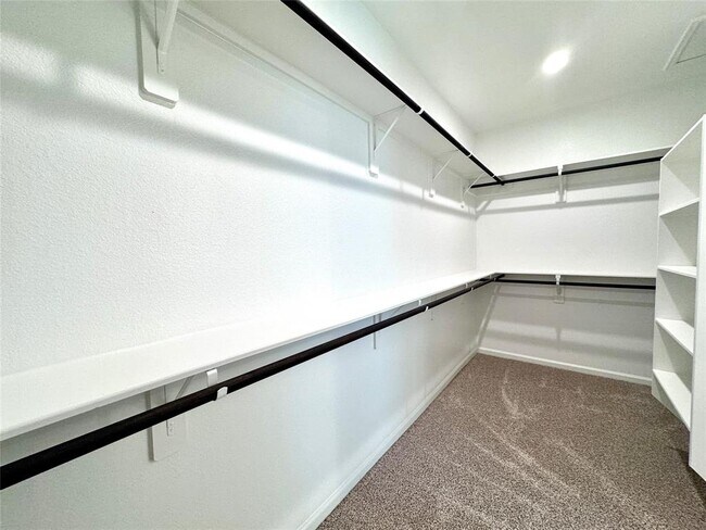 Building Photo - 29631 Mahogany View Ln