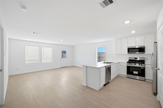 Building Photo - 25585 Rose Creek Dr