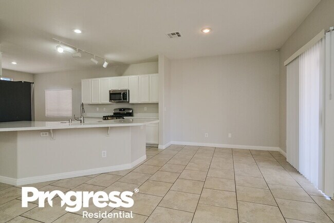 Building Photo - 80 Montagna Mirage St