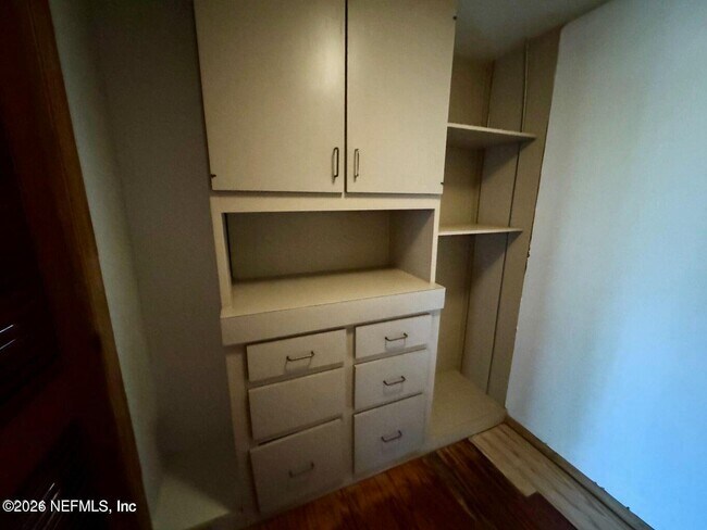 Building Photo - 1457 Challen Ave