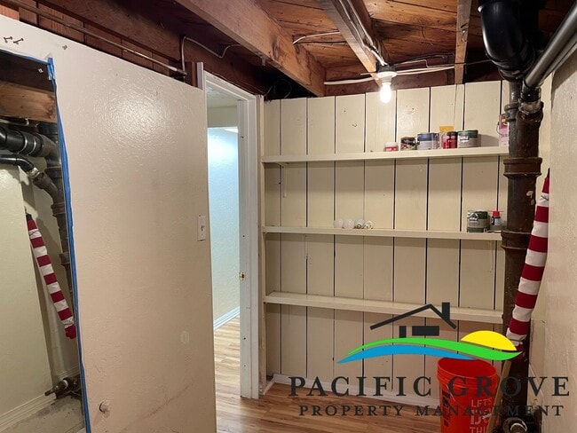 Building Photo - Available Soon! Two Bedroom with Bonus Room in Pacific Grove!