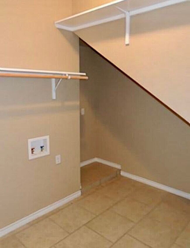 Building Photo - 3817 Enchanted Rock Rd