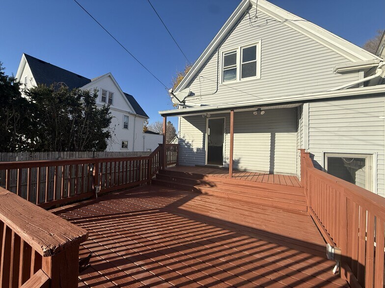 Back deck/house North West - 3747 E Pulaski Ave