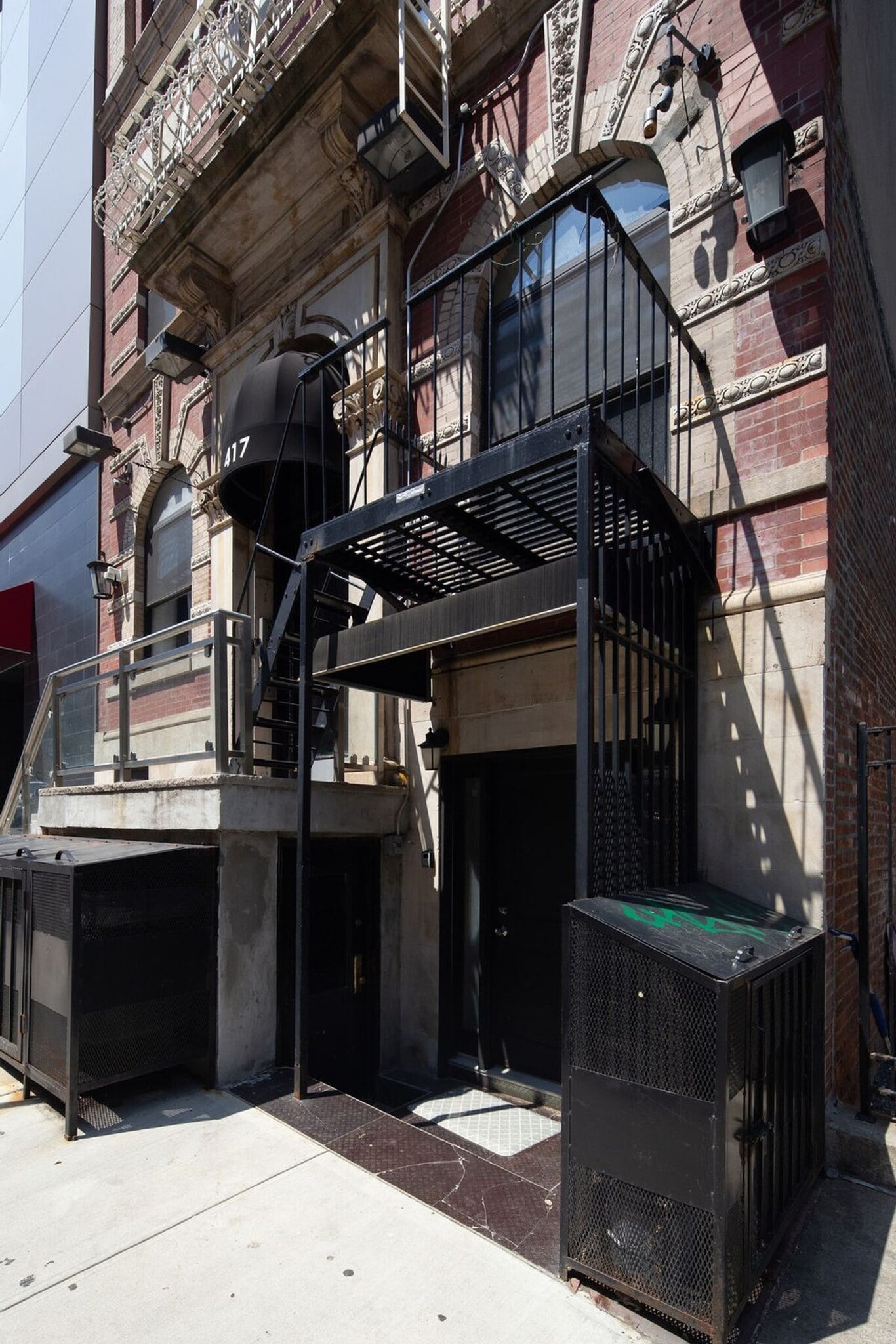 Building Photo - 417 E 60th St