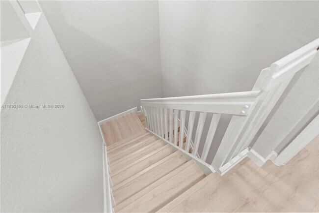 Building Photo - 10761 NW 75th St