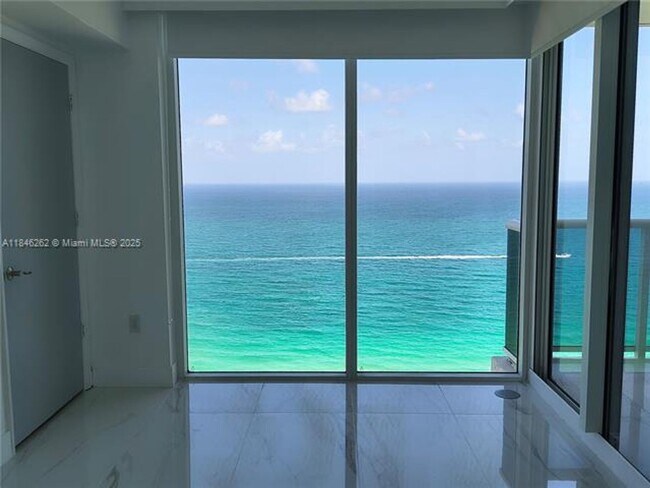Building Photo - 19111 Collins Ave