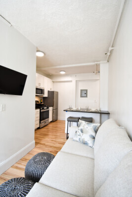Building Photo - 43 Westland Ave