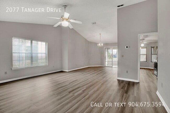Building Photo - 2077 Tanager Dr