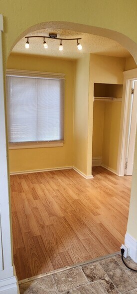 Bonus Room - 1057 S 900 E