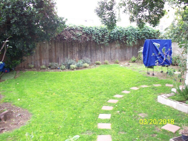 Building Photo - 4354 Coolidge Ave