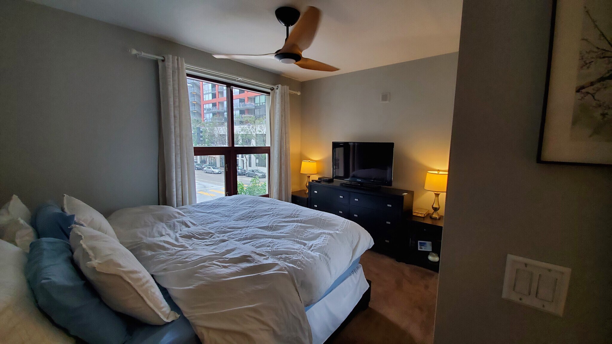 Building Photo - 1150 J St