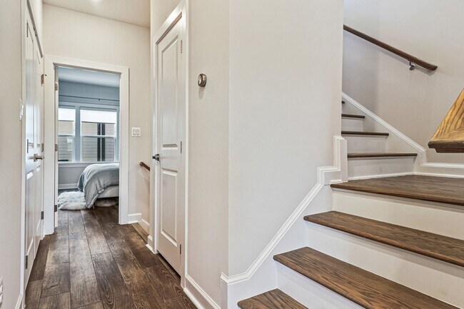 Building Photo - Your new home awaits you! Luxury Townhouse...