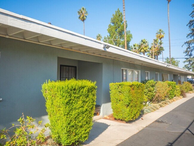 Building Photo - 15758 Sherman Way