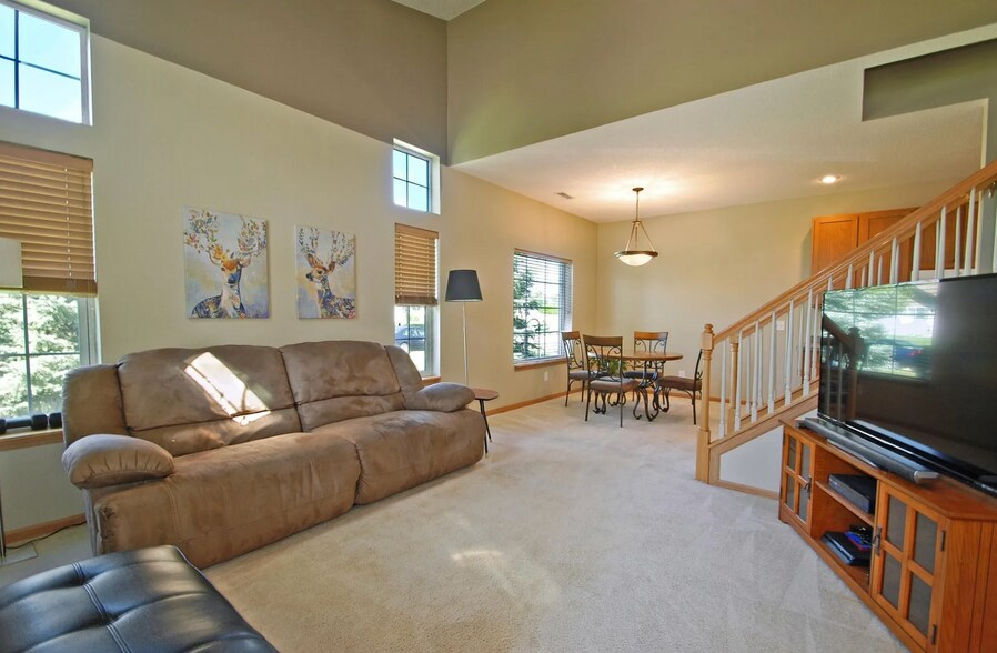 Building Photo - 140 Bridgewater Trl