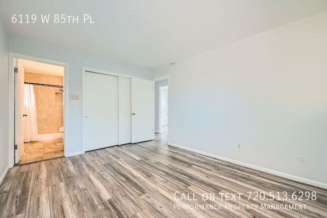 Building Photo - 6119 W 85th Pl