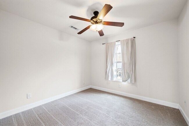 Building Photo - 1224 Meachem Dr