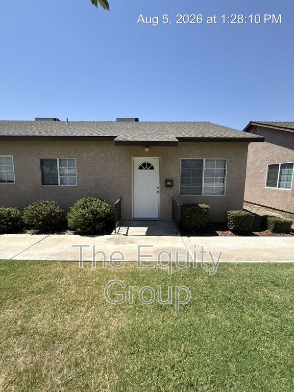 Building Photo - 324 S Crespi Ave