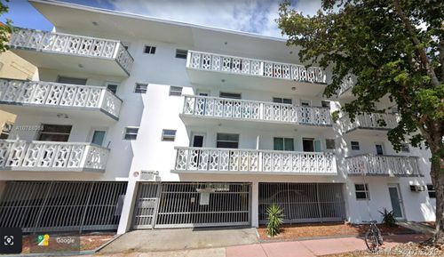 Building Photo - 900 6th St