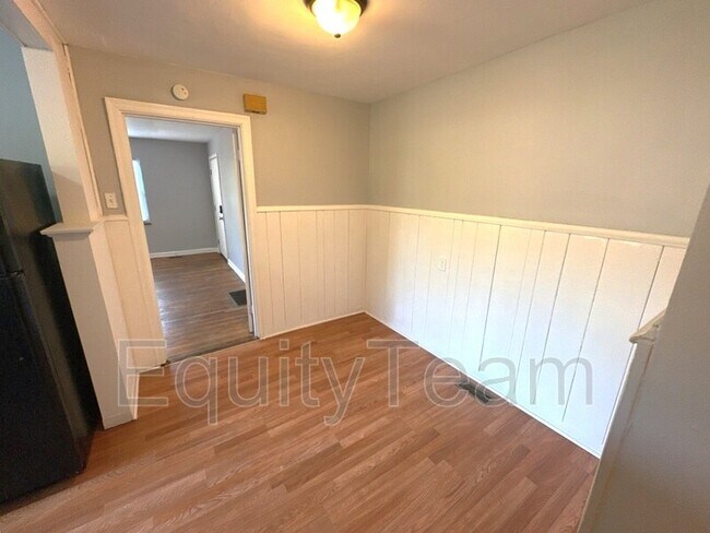 Building Photo - 3065 Bracken Woods Ln