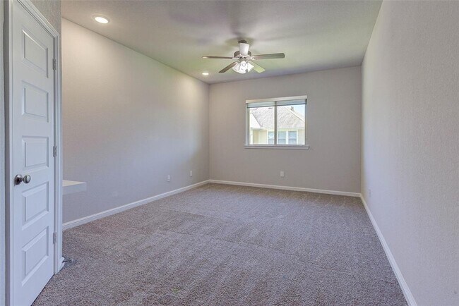 Building Photo - 14926 Samuel Springs Ln