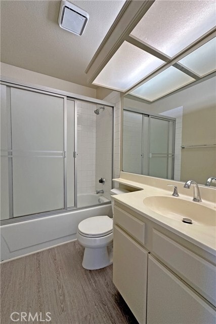 Building Photo - 2931 Plaza del Amo
