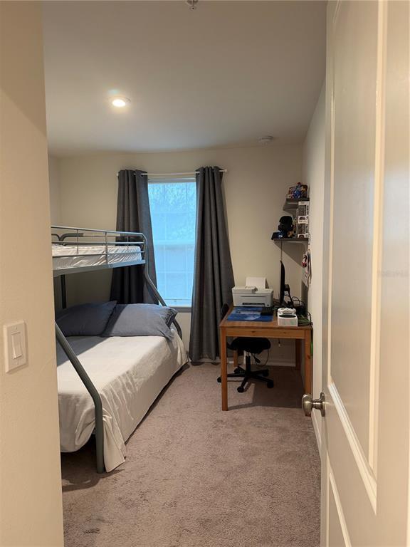 Building Photo - 10597 Salt Grove St