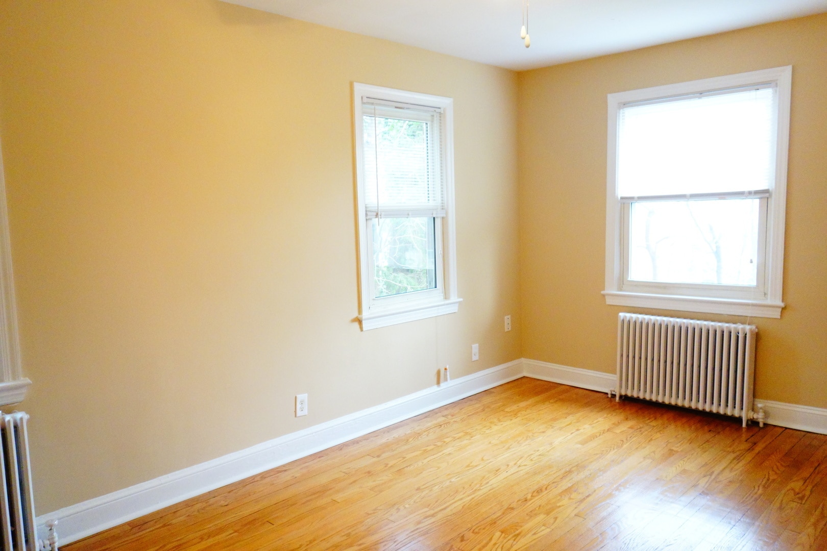 Building Photo - 8210 Greenwood Ave