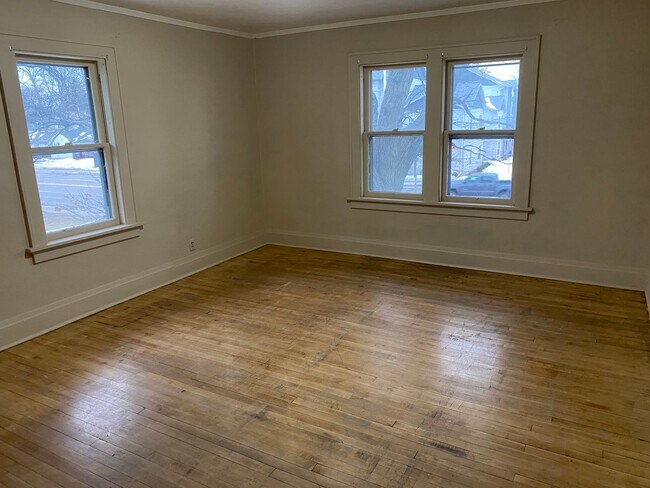 Building Photo - 1343 Grand Ave