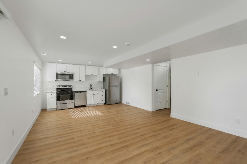 Building Photo - 1298 Sage Dr